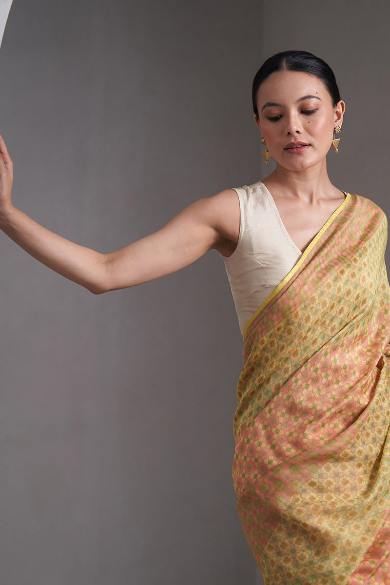 Jhelum Maheshwari Block Printed Flip Pallu Saree - Olive Green_Peach