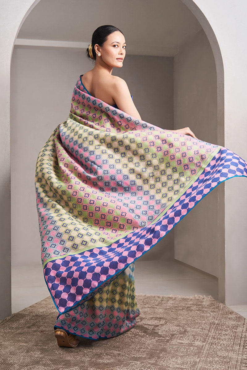 Bias Maheshwari Block Printed Flip Pallu Saree - Blue_Pink