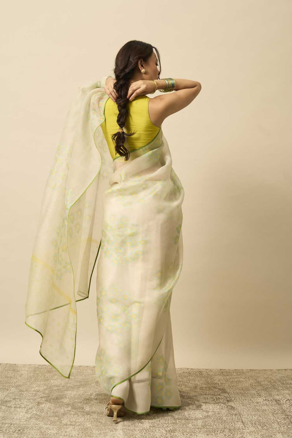 NAZUK WHITE KATAAN SILK HAND BLOCKPRINTED SAREE