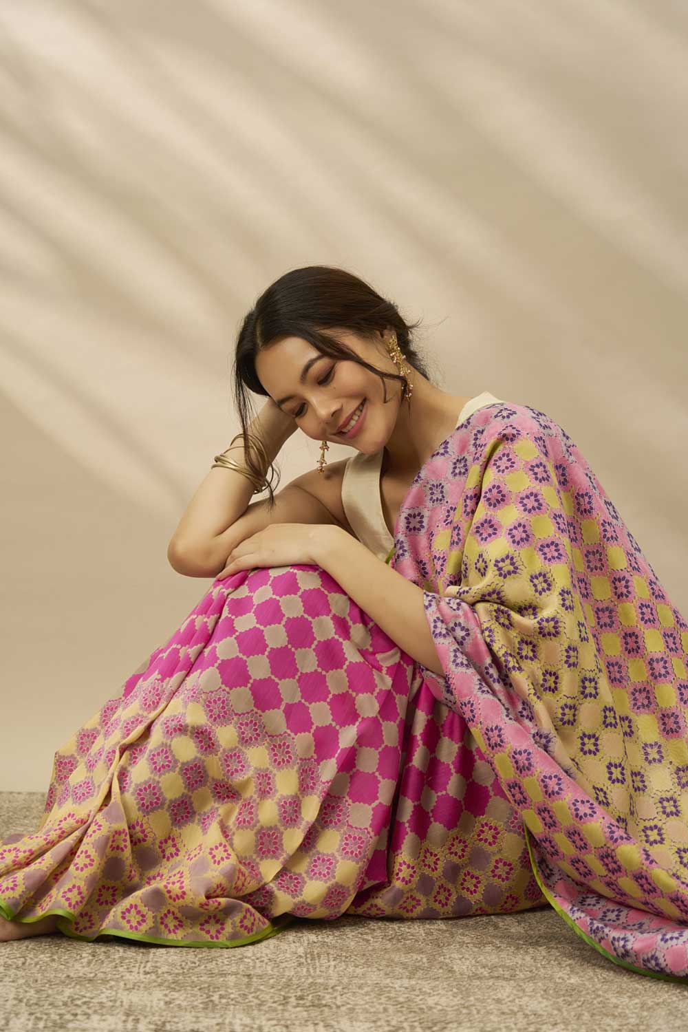 Jhelum Pink Purple Maheshwari Hand Blockprinted Flip Pallu saree