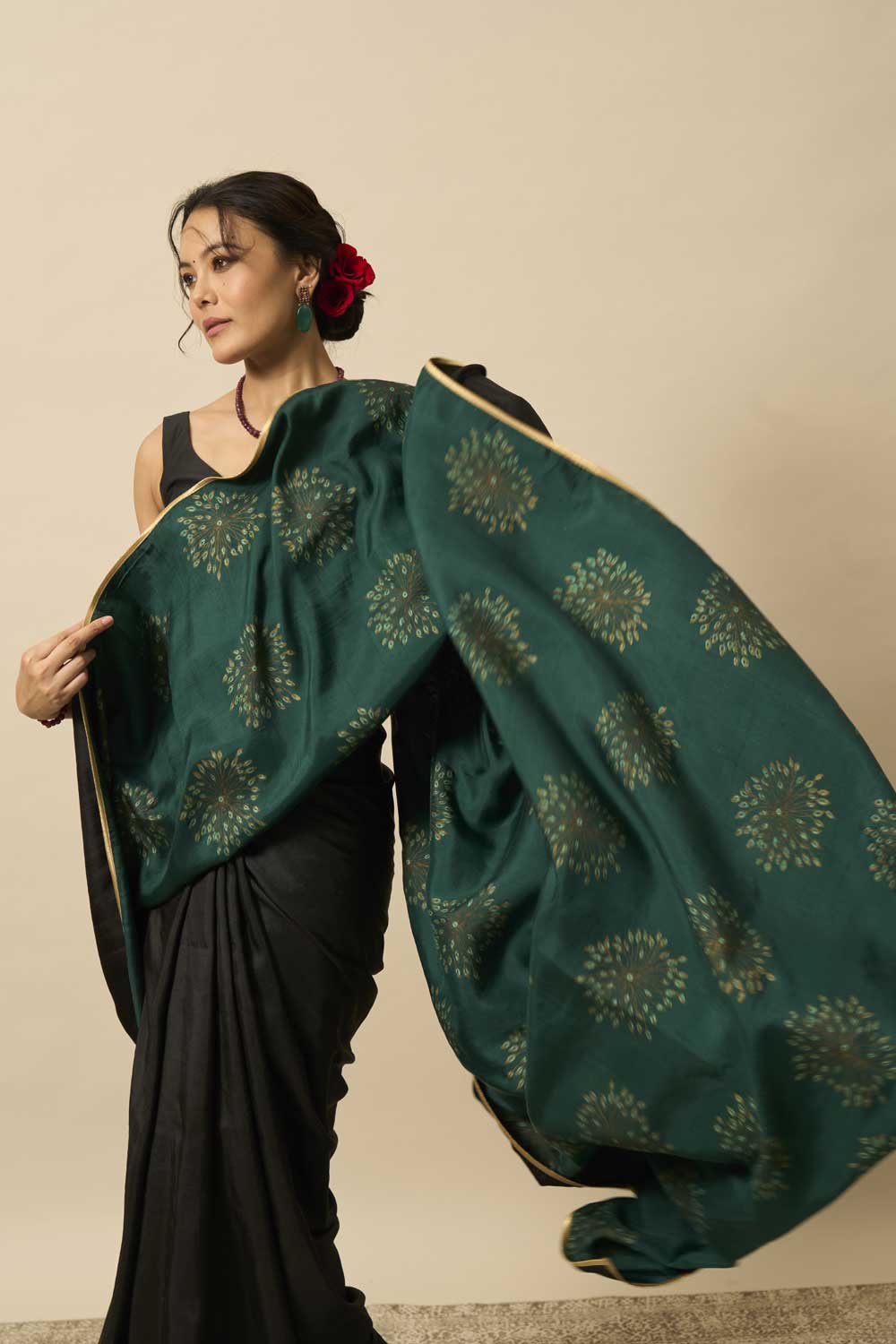 Charumati Black Green Mulberry Silk Flip Pallu Saree