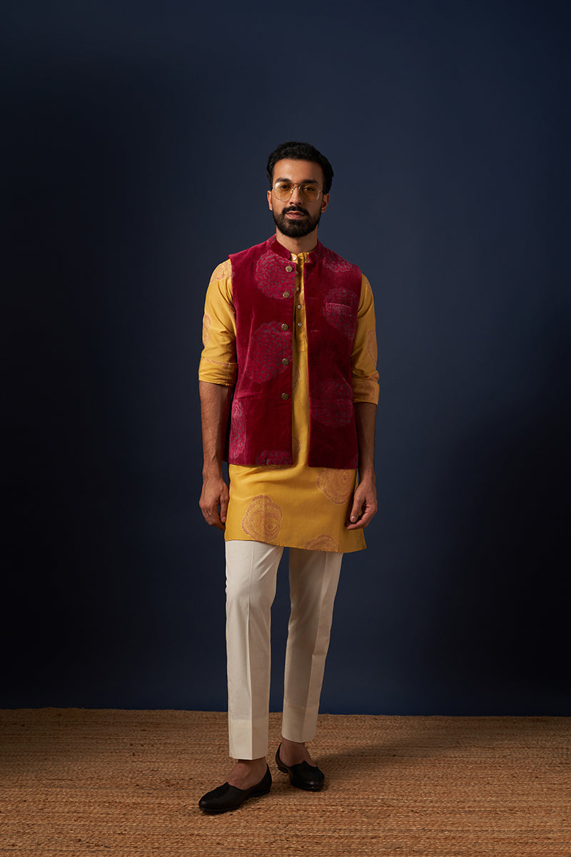 Vasishtha Wine Red Chrys Flower Wine Red Hand Blockprinted Cotton Velvet Bandi