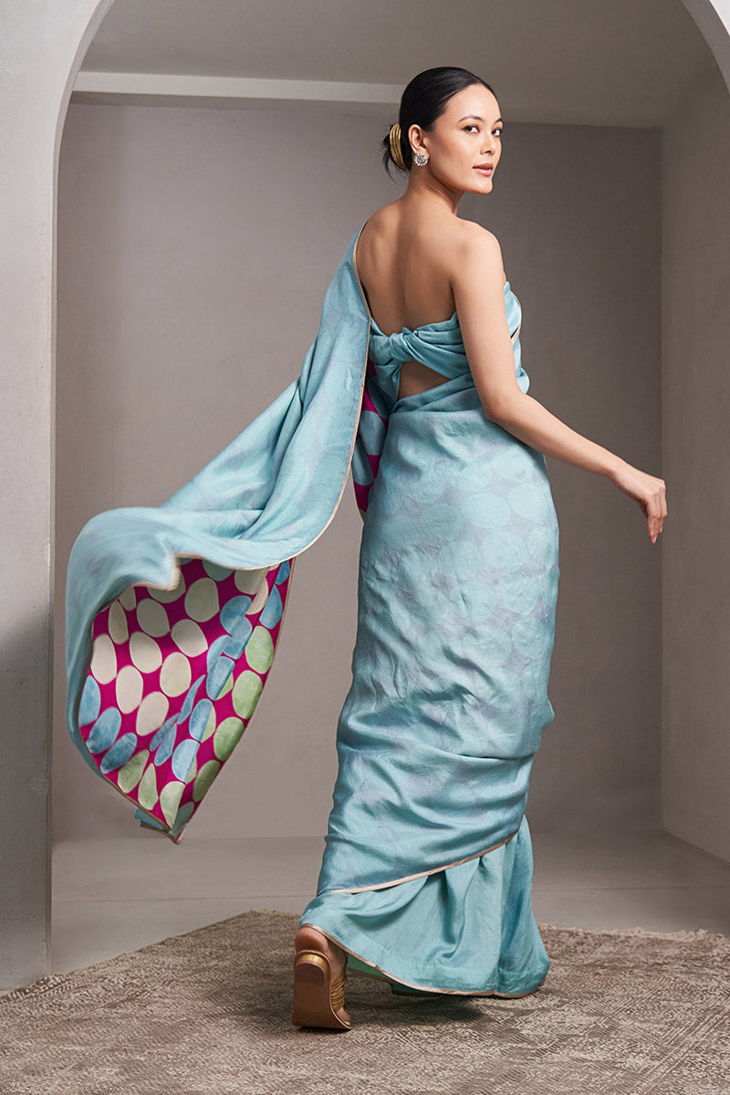 Karnavati Mulberry silk Flip pallu Saree Powder Blue Fuschia