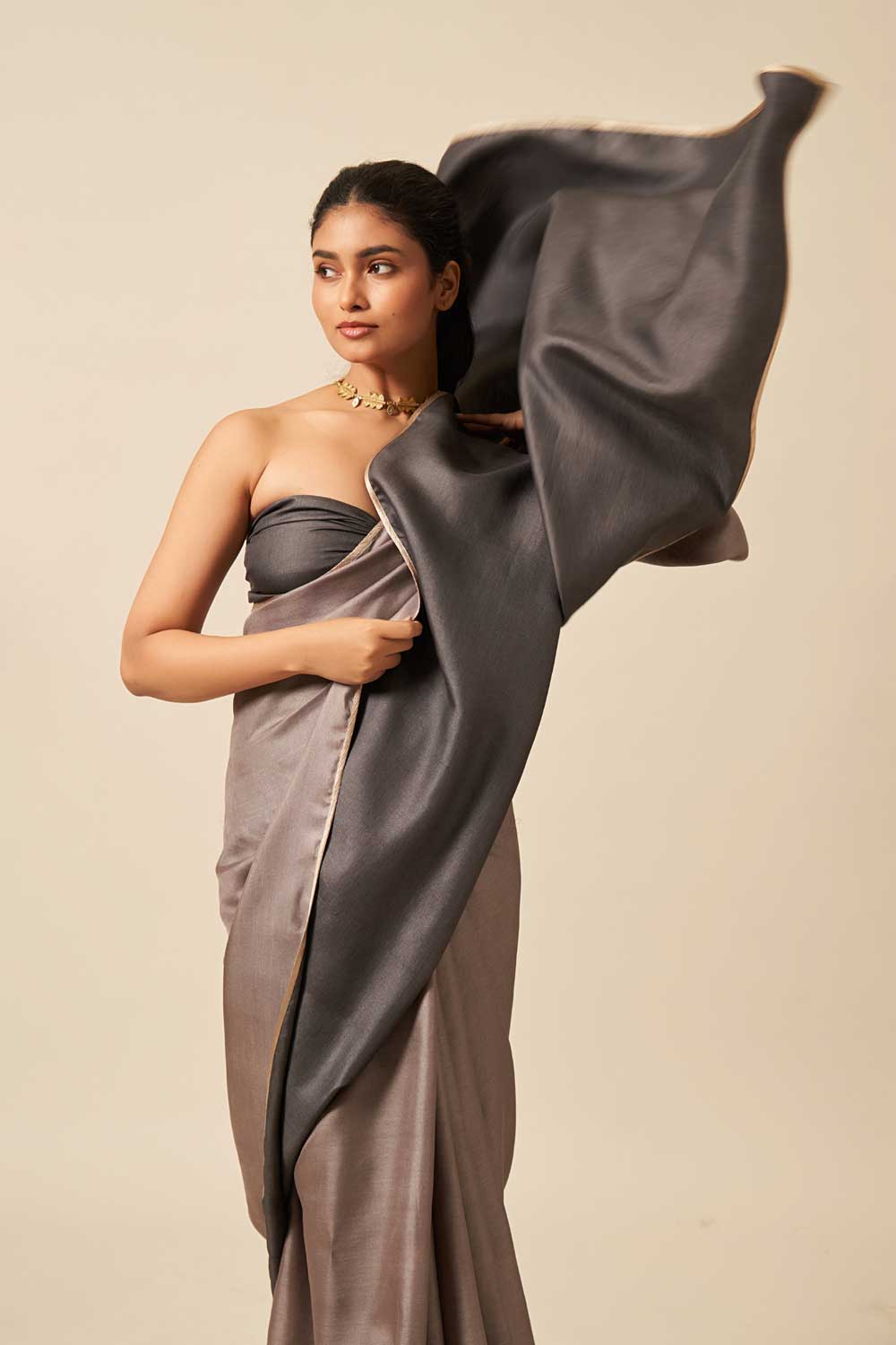Tarabai kashish_kala Handloom Tussar Silk Flip Pallu Saree