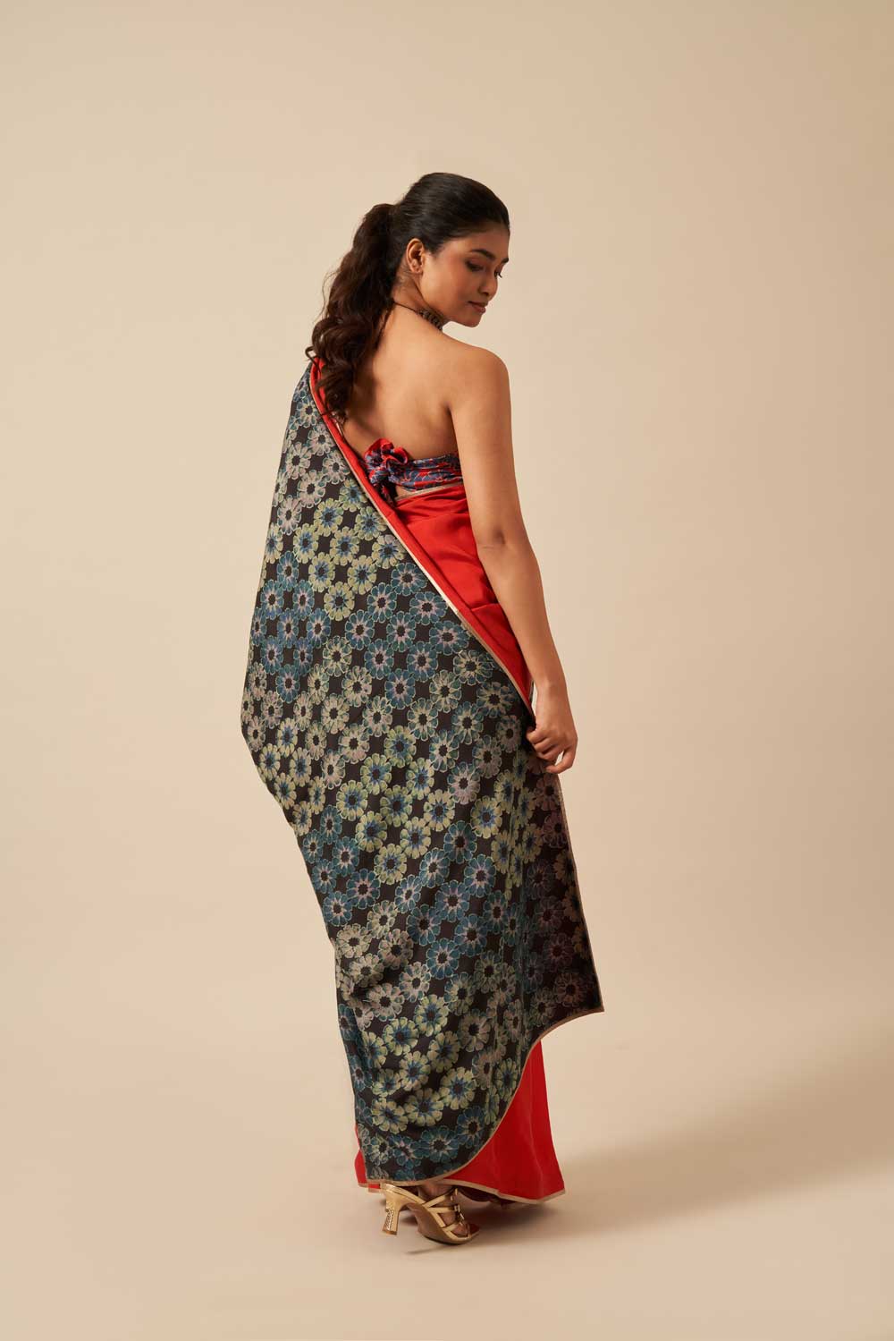 Rajeshwari Red Black Mulberry Silk Flip Pallu Saree