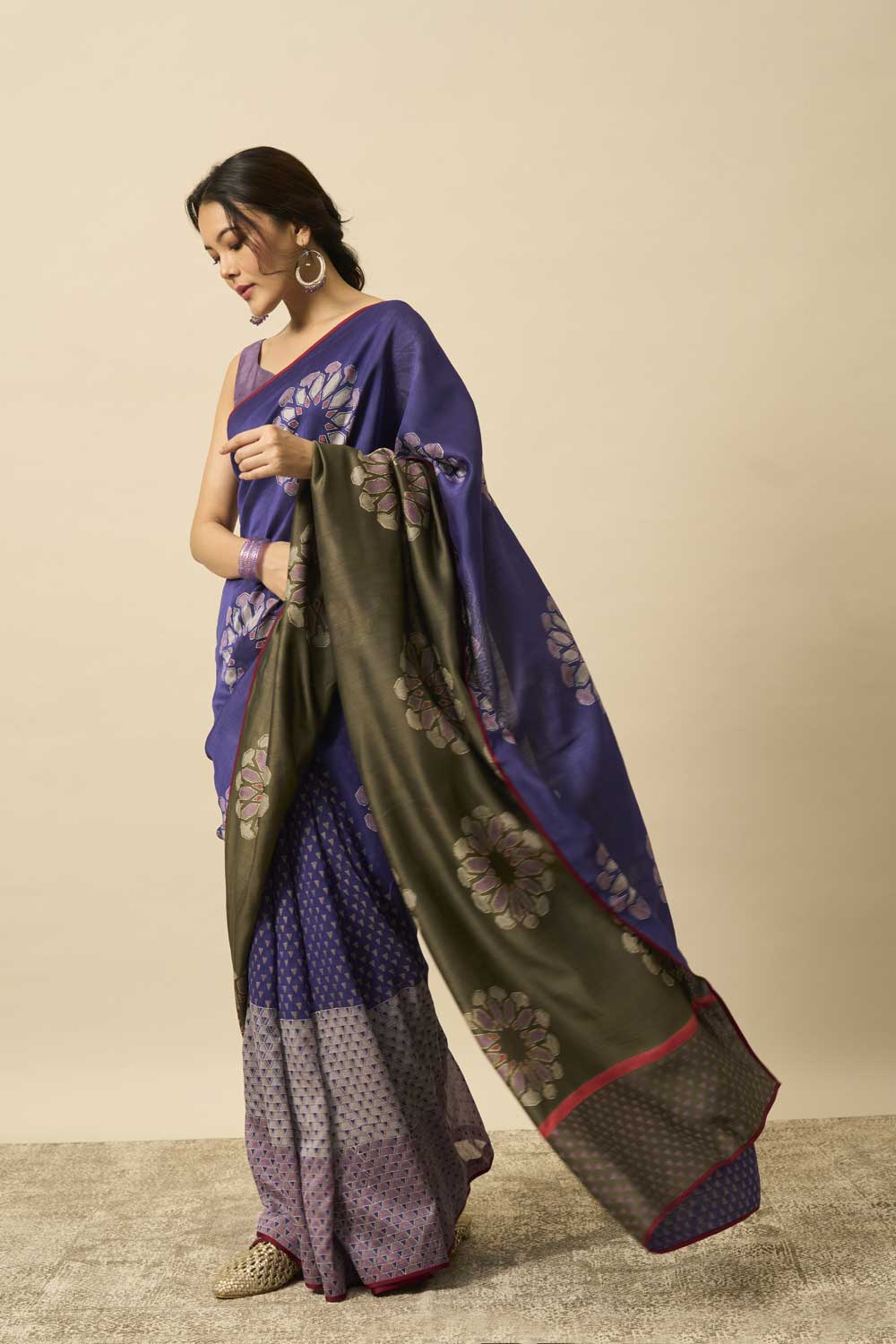 Krishna Blue Grey Maheshwari Hand Blockprinted Flip Pallu saree