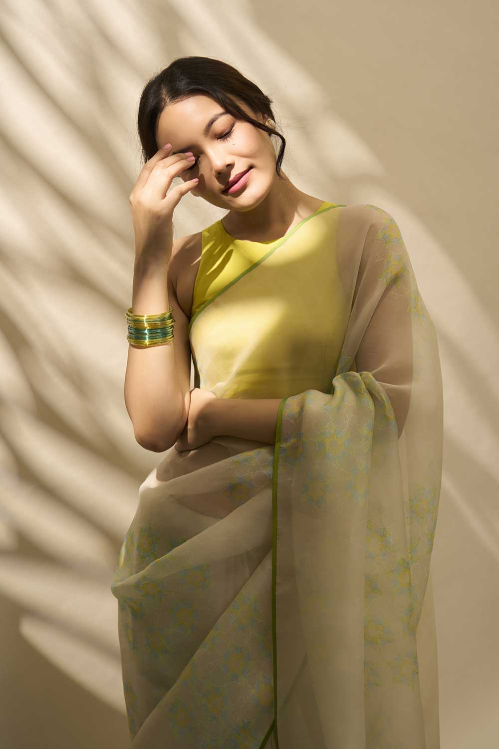 NAZUK WHITE KATAAN SILK HAND BLOCKPRINTED SAREE
